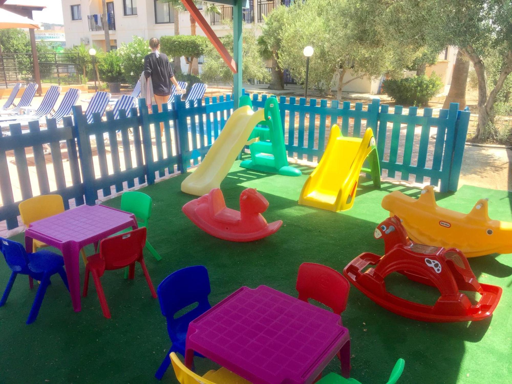 Carina Hotel Apartments Ajía Nápa Kültér fotó